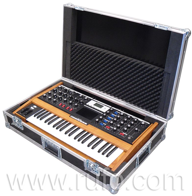 Moog Voyager - Flightcase