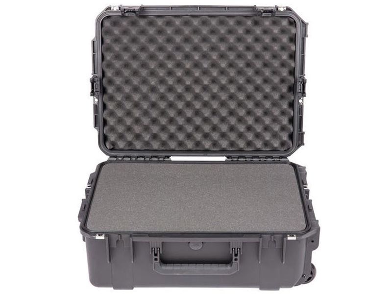 SKB iSeries 2215-8 m/plukkskum