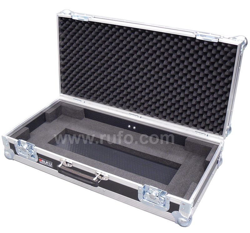 Korg R3 - Flightcase